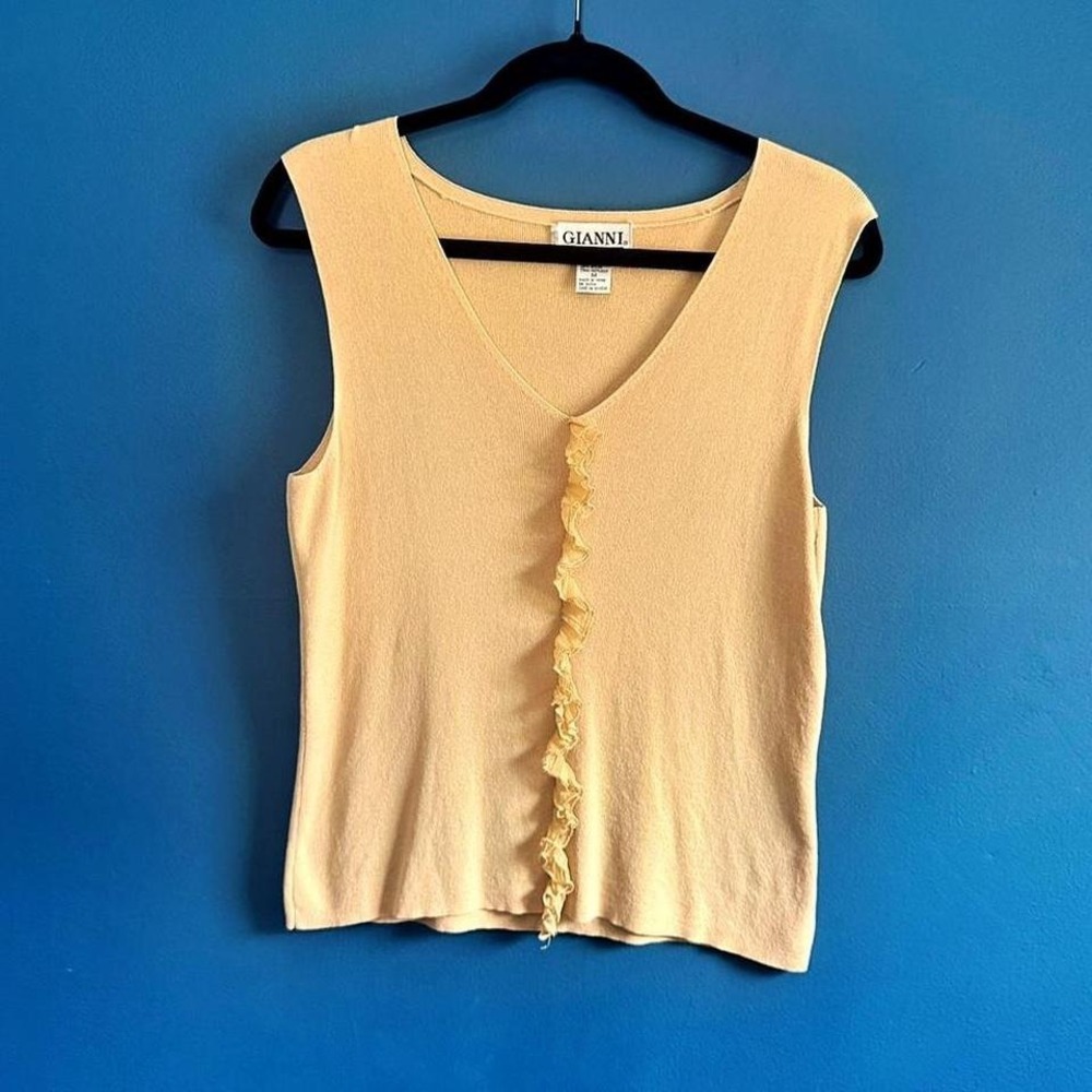Vintage Knit Ruffle Blouse Women's Size Medium Petite Tan Beige Silk Classic